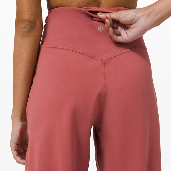 NEW Lululemon Align™ Wide Leg Crop 23" - Picture 5 of 10
